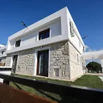 Kiki Villas