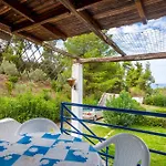 Green Eden Home Near The Beach