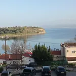 Angela\'S Seaview Apartment