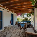 Maria\'S Village One Bedroom House 4