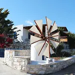 Maria\'S Village One Bedroom House 4