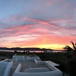 Beach Lodge Paros @ Kite Beach