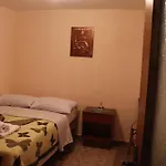 Ζεστή Φωλιά