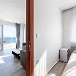 Fill In Beachfront Apartment