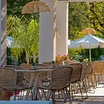 Alfa Hotel