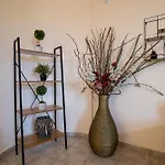 Votsalakia Hotel & Luxury Apartments