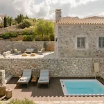 Aria Estate Suites & Spa