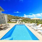 Moonlights Villas Heated Pool