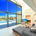 Moonlights Villas Heated Pool