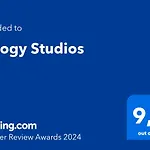 Τrilogy Studios