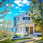 Four Seasons Villa Chania