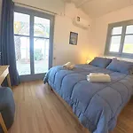 Beachfront 2Br Garden Bbq Seaview Quietretreat
