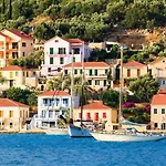 Loutsa Waterside