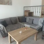 Charoula\'S Apartments