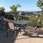Charoula\'S Apartments