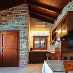 Villa Ligaria, Lygaria