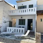 Fishermen Beach House
