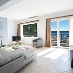 Agoritsa Beachfront Apartment With Its Own Pontoon