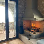 Shiro - Traditional Stone Villa