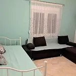 Aggeliki Apartment