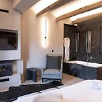Anesis Hotel