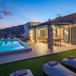 Mandy Luxury Villa By Cretevasion