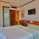 Sunrise Hotel