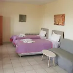 Pension Nikos