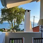 Beachfront Skaloma Villa