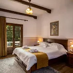 Giamandes Hotel
