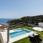Villa Ligaria Pinnacle