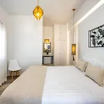 Vinas Place City Center