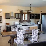 Villa Eridos
