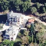 Lithos Villas Kalavryta