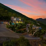Alfresco Villas