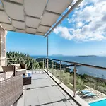 Villa Porto Katsiki