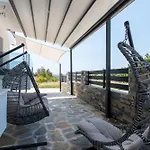 Sithoniars Melora Luxury Apartment