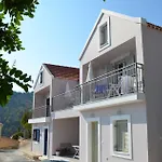 Romanza Studios