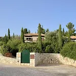 North Point Houses