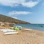 1B Kypri Seaview Perasma Studio