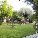 Spiros Sea View