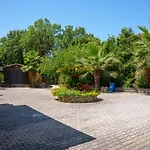 Villa Grosse Sea And Mountains View
