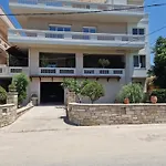 S N G/ Best View Apartment