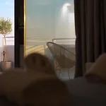 Kiriakos Apartment