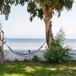 Lemami Seafront Bungalows