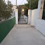 Ξενώνας Vasiliki