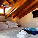 Loft Apartment 20M From Sea