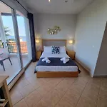 Greenhill Holiday Suites