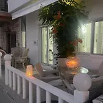 Villa Blanca