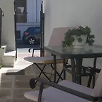 Comfy Apartment Near The Port And The Center Of Volos